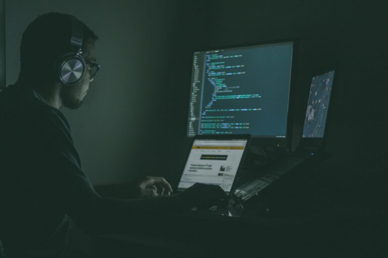Seuls 36 % des Belges parlent de la fraude en ligne