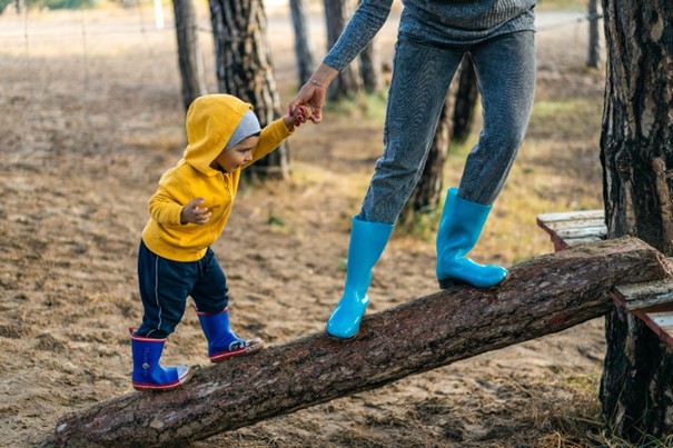 Je bekijkt nu Kinderen zijn gemiddeld amper 7 uur per week buiten