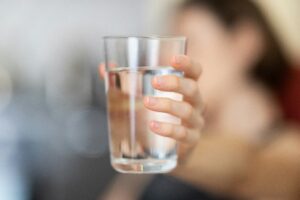Lees meer over het artikel 4 op 5 Vlaamse gezinnen vertrouwen kraanwater