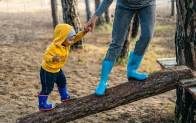 Les enfants passent en moyenne 7 heures par semaine à l’extérieur
