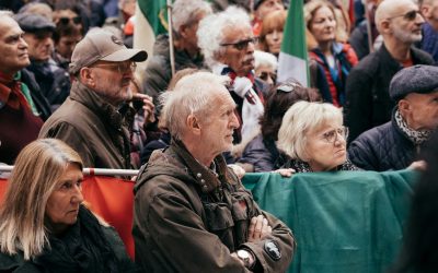 Quelle différence entre un panel citoyen en ligne et une assemblée citoyenne tirée au sort ?